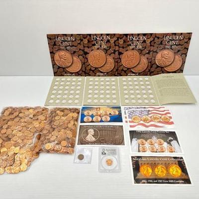 #910 • Over (500) Lincoln Cent Pennies, Albums & Collection Sets
