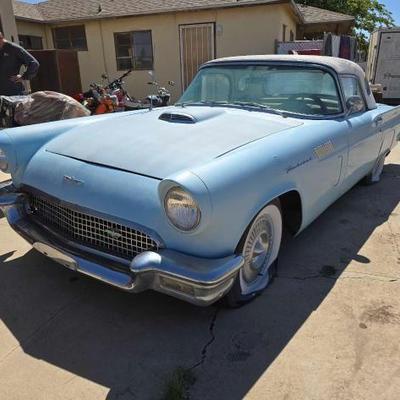 #152 • 1957 Ford Thunderbird Hard Top
