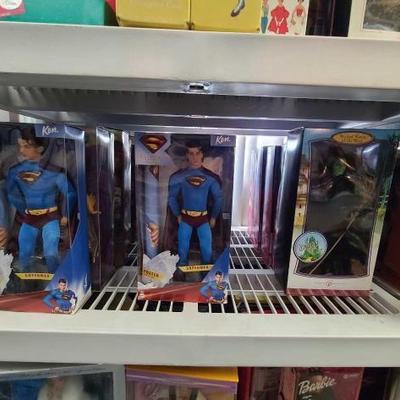 #2236 • (18) Barbie and Ken Dolls
