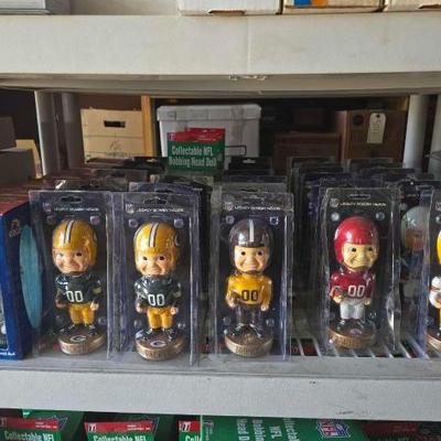 #5520 • (37) NFL Bobble-Heads
