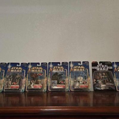 #2516 • 7 Starwars Figurines
