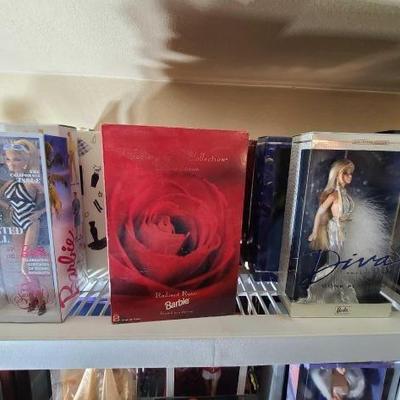 #2230 • (18) Barbie and Ken Dolls
