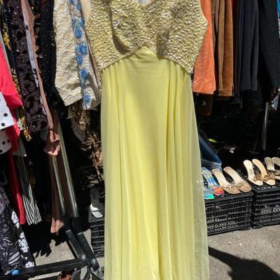 VINTAGE GOWN