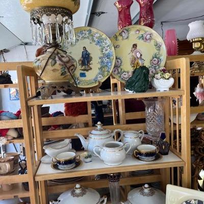 NICK NACKS AND CHINA