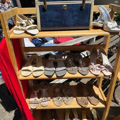SHOES