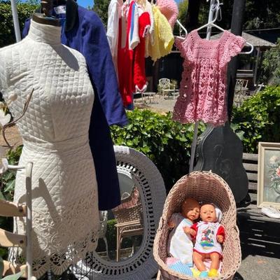 CHILDREN.S CLOTHING