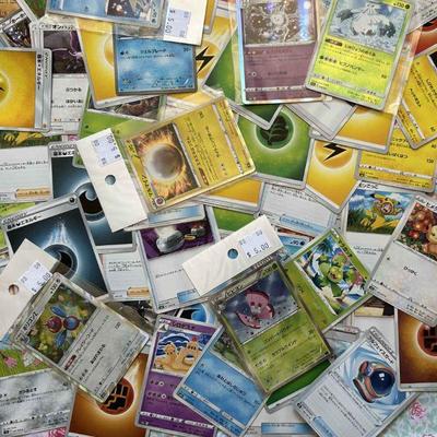 HKC354 ~ 100+ Japanese Pokemon Cards Lot by Game Freak Inc.