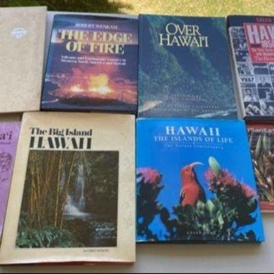 HKC020 Great Selection of Hawaiian/Hawaiiana Hardcover and Softcover Books to Add to Your Collection