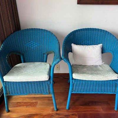 KKF081- (2) Blue Wicker Patio Chairs 