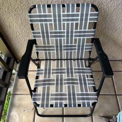 KKF256- Black & White Web Strap Foldable Patio Chair 