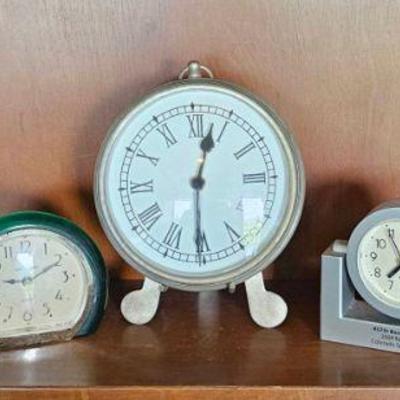 KKF079-Vintage Hemingray And Whitall Tatum Glass Insulators