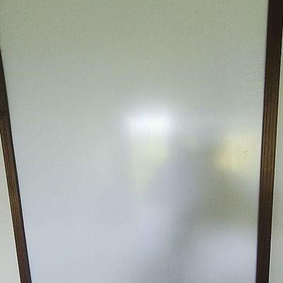 KKF204 - White Board