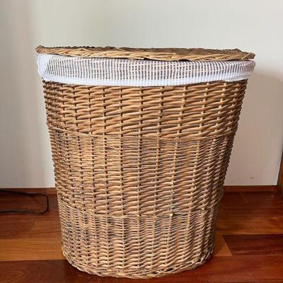 KKF069- Large Woven Laundry Basket 