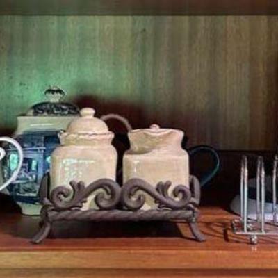 KKF214- Tea Pot And Creamers