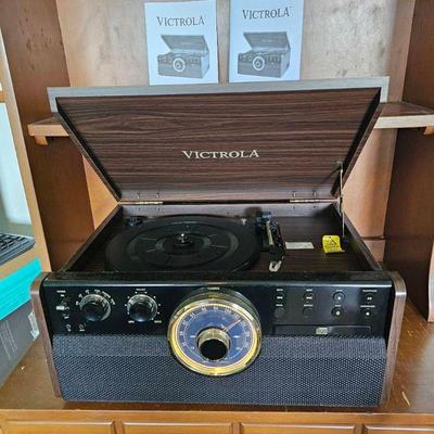 KKF078-VITROLA 7 IN 1 Turntable/Fm/CD/BT/Aux/Tape