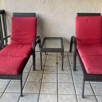 KKF001- (3) Patio Lounge Set