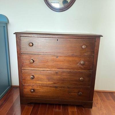 KKF041- (4) Drawer Wooden Dresser