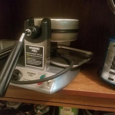 Professional restaurant type waffle maker