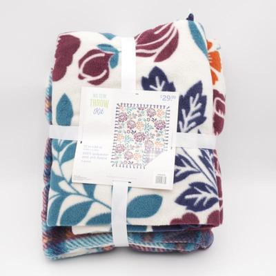 No Sew Throw Kit Kit of 2 Prints, 72" x 60" 100% Polyester Anti-Pill Fleece