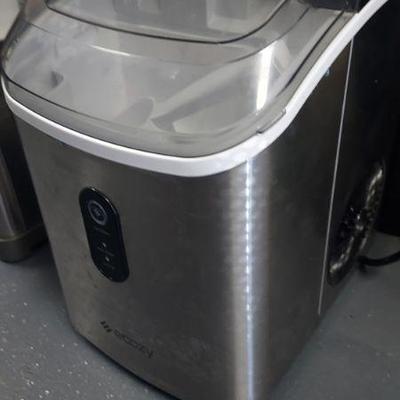 Counter top Ice Maker