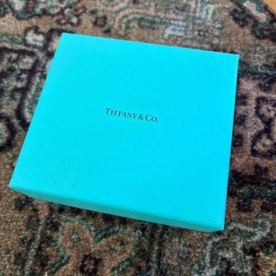 tiffany & co glass apple