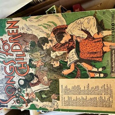 Estate sale photo