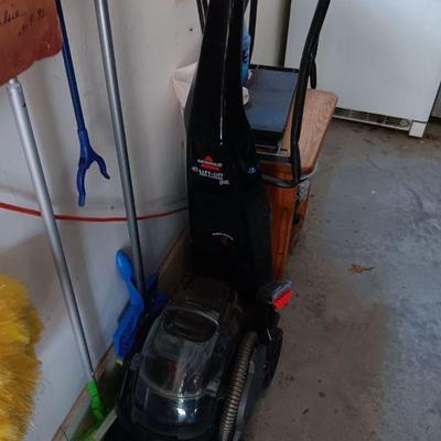 Bissell carpet cleaner