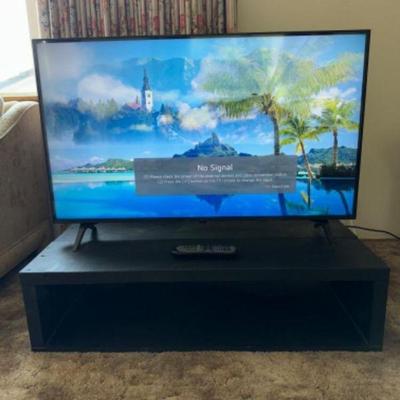 Rustic TV Stand & LG Flatscreen TV + Remote	