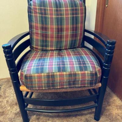 ﻿Solid Wood Square-Arm Chair w/ Removable Plush Cushion	