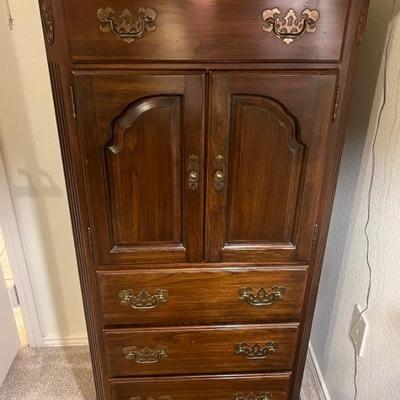 Ethan Allen Lingerie and Jewelry Chest