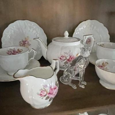 VINTAGE AYNSLEY ENGLISH BONE CHINA