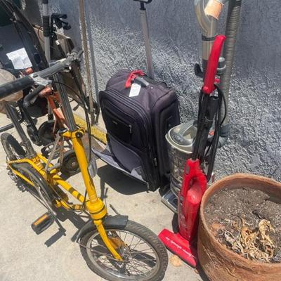 SEVERAL BIKES..