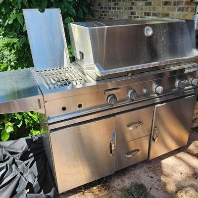 https://auctions4america.proxibid.com/Auctions-4-America/Short-Notice-7-000-Sq-Ft-Tavares-FL-Estate/event-catalog/265058