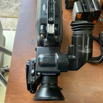 AG-DP800P Video Camera

