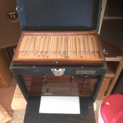 Dental cabinet 