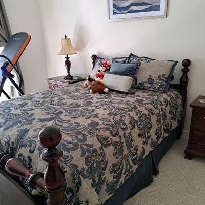 Queen Ethan Allen Bed
