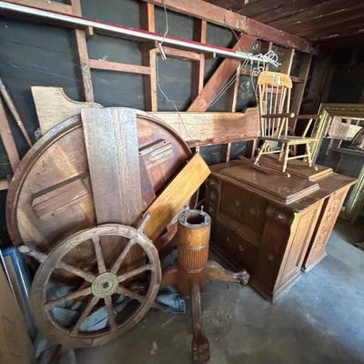 Estate sale photo