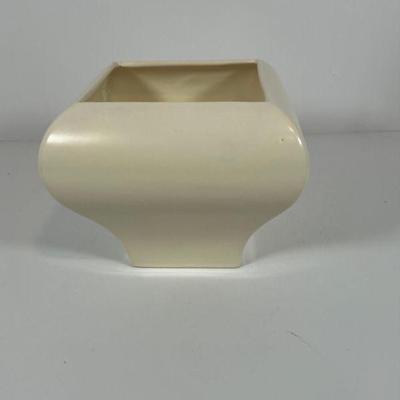 Vintage Made in USA  Pottery