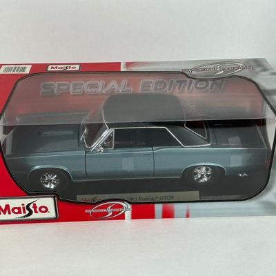 Maisto 1965 Pontiac GTO Die Cast