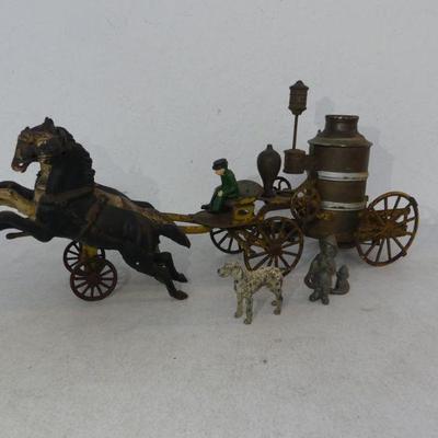 Antique Late 19th Early 20th Century Kenton Cast Iron 3-Horse Drawn Fire Pumper