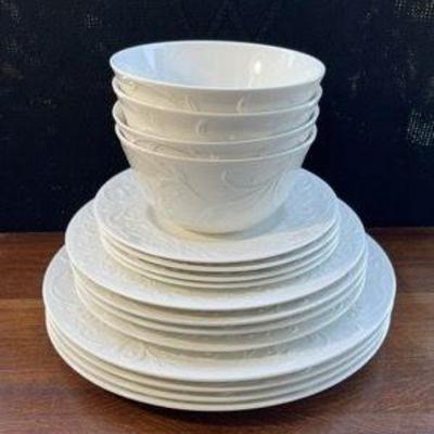LENOX Opal Innocence Carved China Plates & Bowls Set
