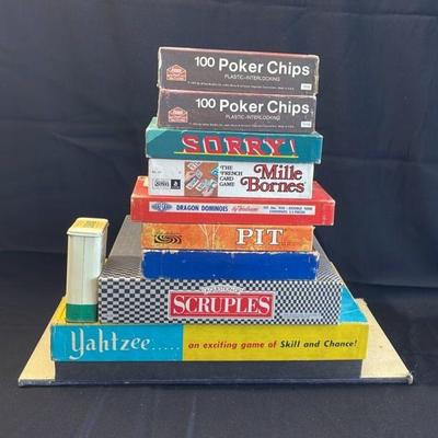 Variety of Vintage Boxed Games * Sorry * Yahtzee * Dominoes
