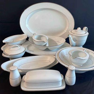 Noritake Buckingham Serving Dishes * 13 Pieces * See Description
