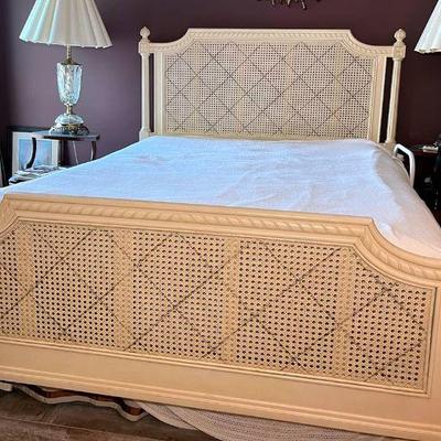 Gorgeous Cane and Wood Queen Bed * Headboard, Footboard & Rails
