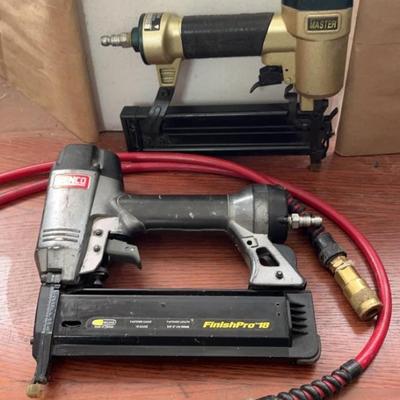 2 Pneumatic Nailers with Hose * Senco Finish Pro 18 & Master MF1853A
