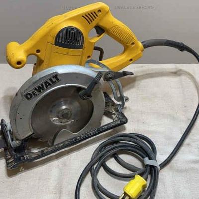 Dewalt circular Saw