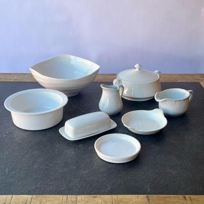 MISC WHITE TABLEWARE SET | l. 12 x h. 5 in

