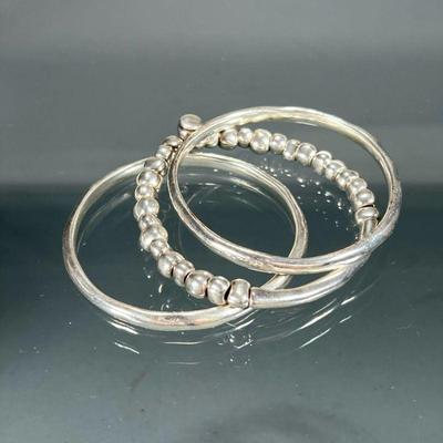 UNODE50 BRACELET | Silver plated triple bracelet set (attached) by UNO de 50, stamped.

