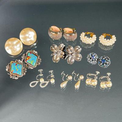 (18PC) COSTUME JEWELRY EARRINGS | Including sterling 4 leaf clover, earrings, pho, turquoise, faux, silver, faux, pearl, etc.

