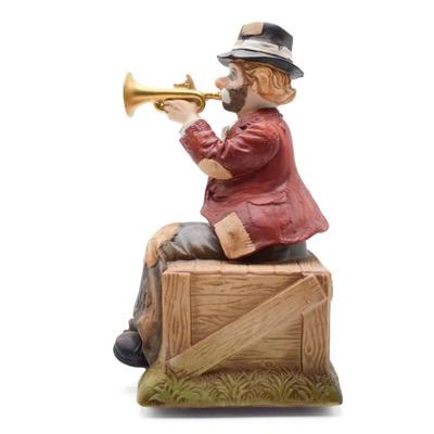 Melody In Motion Willie The Trumpeter Clown Hand Painted Porcelain Figure Statue